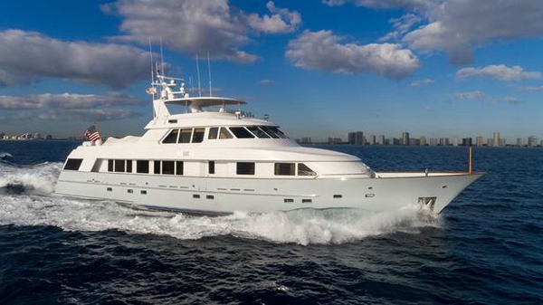 Price drop on Delta Marine motor yacht SOC