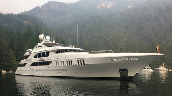 Trinity motor yacht Aspen Alternative for sale