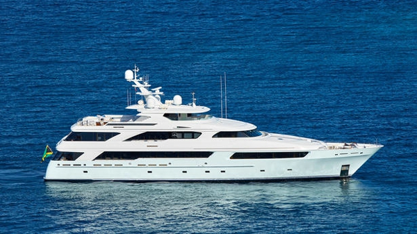 $1M price cut on Delta Marine motor yacht Victoria del Mar