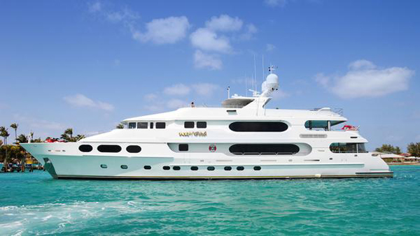 Christensen motor yacht Party Girl sold