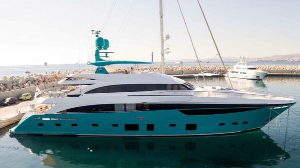 Princess motor yacht Anka sold