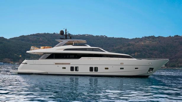 New-build Sanlorenzo SL96 motor yacht sold