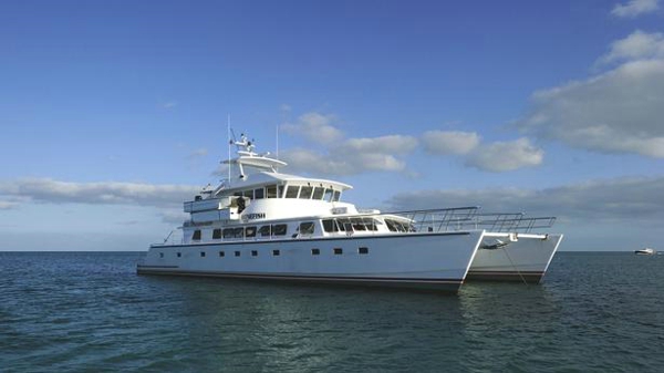 Price cut on catamaran motor yacht Bonefish