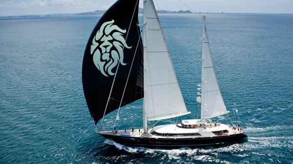 Perini Navi sailing yacht Silencio sold