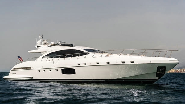 Mangusta motor yacht Stella Bianca sold