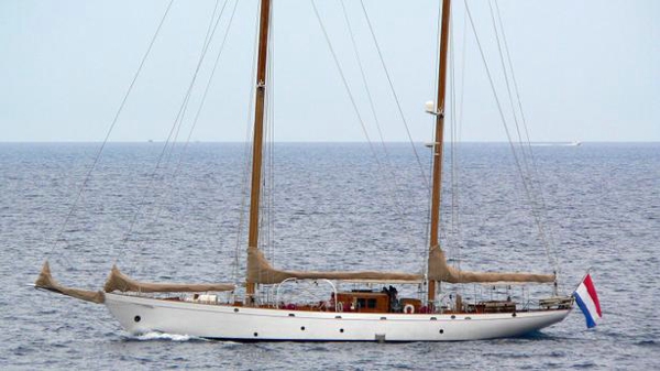 Classic sailing yacht Aries for sale