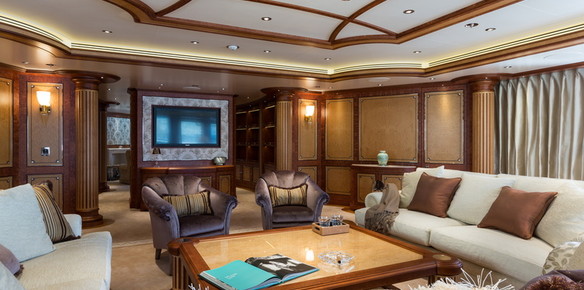 Interior Insight: Modern Glamour on M/Y Graceful