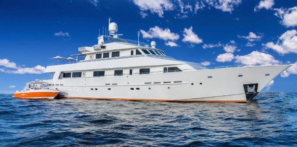 Heesen's Lionshare Sold by IYC