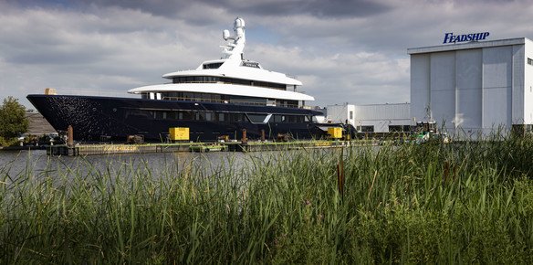 Feadship Unveil New 87m Superyacht Lonian