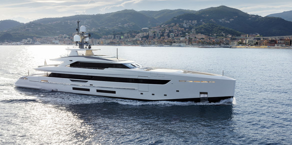 MYS '19 Debut for Tankoa’s 50m Hybrid Bintador