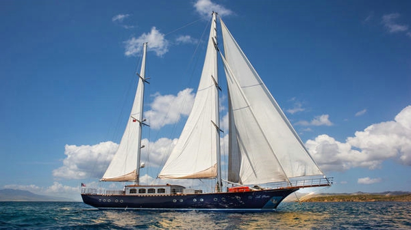 Motorsailer Yacht Le Pietre now for Sale with Engel & Volkers.