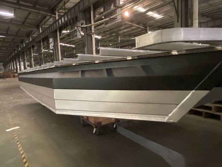 Korl Rhinoceros Paint