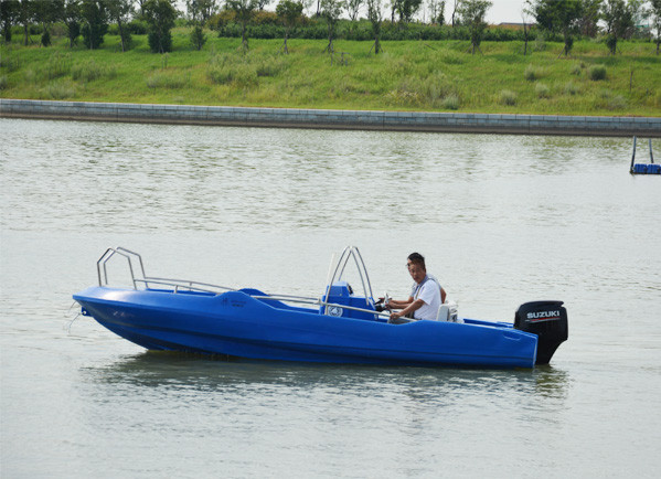 Cruiser Power Boat