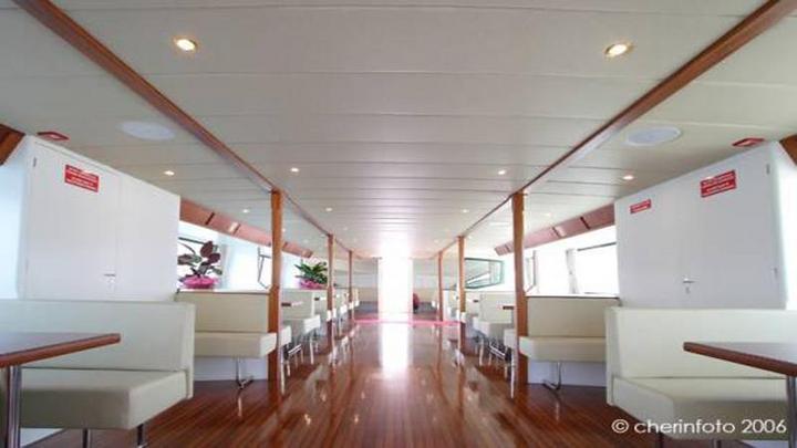 Dongfang 2550 coastal high speed yacht