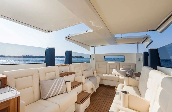 Hodgdon Auxiliary Boat