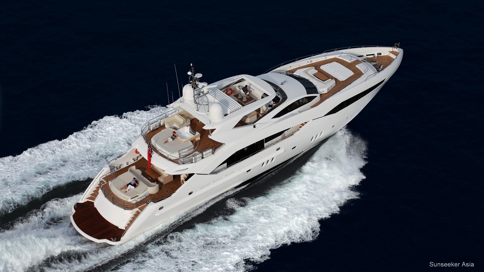 Sunseeker-130 Sport Yacht